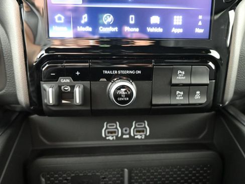 Used 2026 RAM 1500 Big Horn AWD/4WD image 31