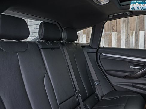 Used 2017 BMW 330i Gran Turismo xDrive image 23