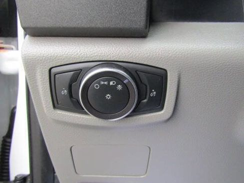 Used 2017 Ford F250 XL w/ Power Equipment Group image 19