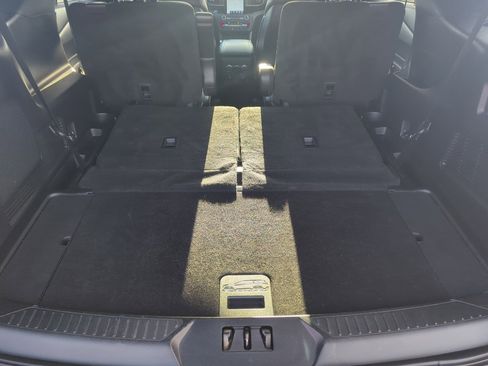 Used 2020 Ford Explorer ST w/ Premium Technology Package image 28