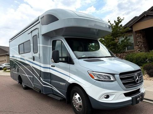 Used 2023 Mercedes-Benz Sprinter 3500 image 2