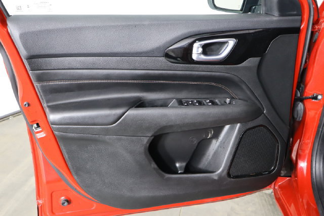 Used 2023 Jeep Compass Limited AWD/4WD image 18