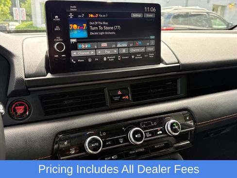 Used 2025 Honda Pilot TrailSport image 10