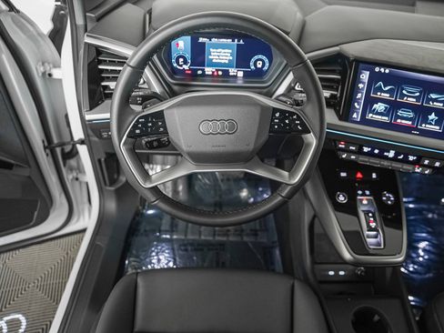 Used 2024 Audi Q4 e-tron Premium Plus w/ Premium Plus image 14