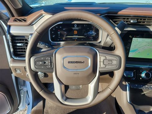 New 2026 GMC Sierra 2500 Denali w/ Denali Reserve Package image 29