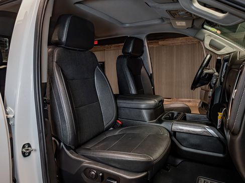 Used 2023 Chevrolet Silverado 3500 LTZ w/ LTZ Plus Package image 28