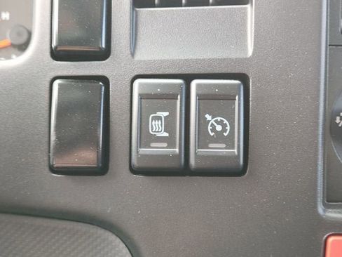 New 2025 Chevrolet Low Cab Forward RWD image 14