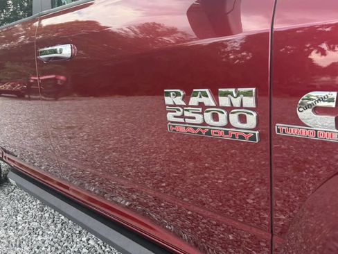Used 2018 RAM 2500 Laramie AWD/4WD image 11