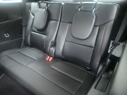 Used 2023 Ford Explorer ST w/ Technology Package image 9