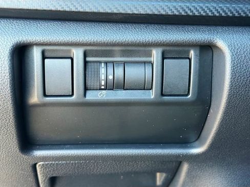 Certified 2024 Subaru Crosstrek 2.0i image 34