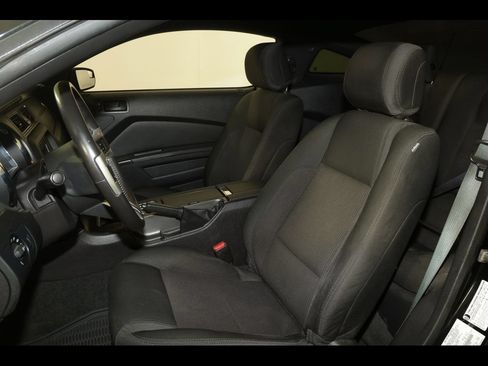 Used 2014 Ford Mustang GT w/ GT Track Package RWD image 2