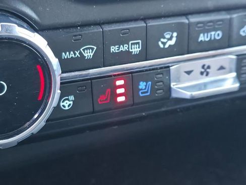 Used 2024 Ford F150 King Ranch w/ FX4 Off-Road Package image 19