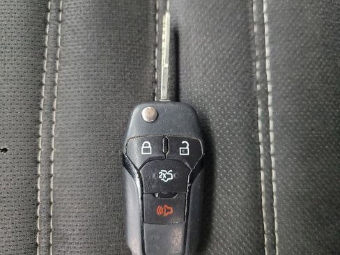 Used 2014 Ford Fusion SE image 32