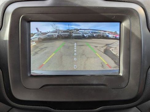 Used 2018 Jeep Renegade Trailhawk image 13