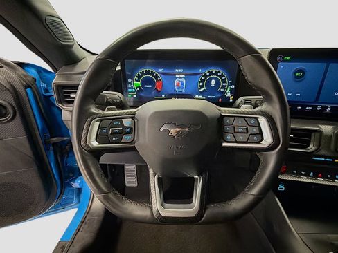 Used 2024 Ford Mustang GT RWD image 13