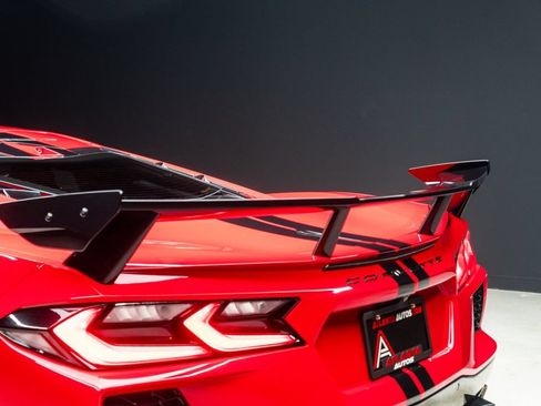 Used 2020 Chevrolet Corvette Stingray Preferred Cpe w/ 2LT Preferred Equipment Group RWD image 21
