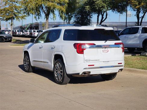 Used 2023 GMC Acadia Denali image 5