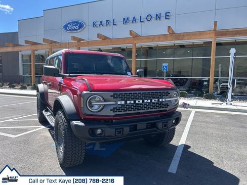 New 2025 Ford Bronco Badlands w/ Sasquatch Package AWD/4WD image 33