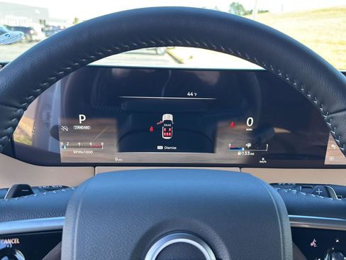 New 2026 Nissan Armada SL w/ Captain's Chari Seat Package image 20