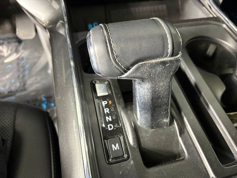 Used 2022 Ford F150 Lariat w/ Equipment Group 502A High AWD/4WD image 20