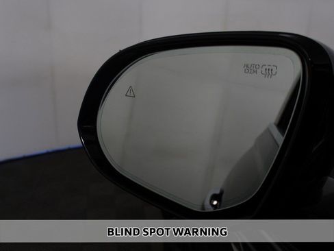 Used 2024 Genesis GV80 3.5T image 8