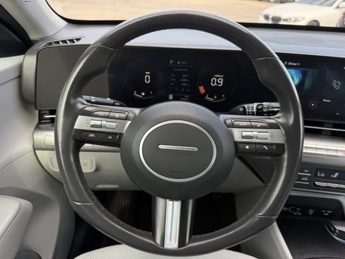 Used 2024 Hyundai Kona SEL FWD image 11