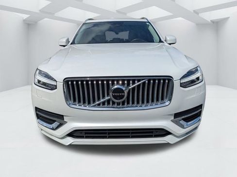 Certified 2023 Volvo XC90 B5 Plus w/ Protection Package Premier AWD/4WD image 11