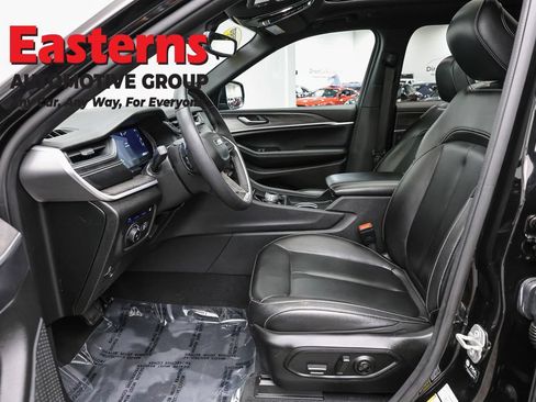 Used 2024 Jeep Grand Cherokee Limited 4xe AWD/4WD image 14