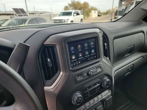 Used 2025 Chevrolet Silverado 1500 Custom image 20