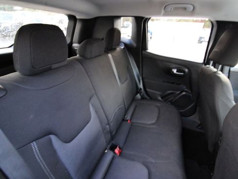 Used 2021 Jeep Renegade Sport image 23