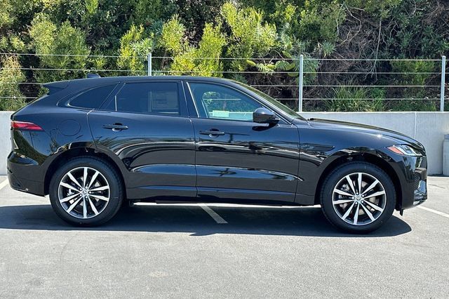 New 2026 Jaguar F-PACE R-Dynamic S AWD/4WD image 6