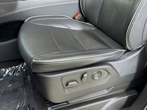 Used 2023 Cadillac Escalade ESV Sport image 20