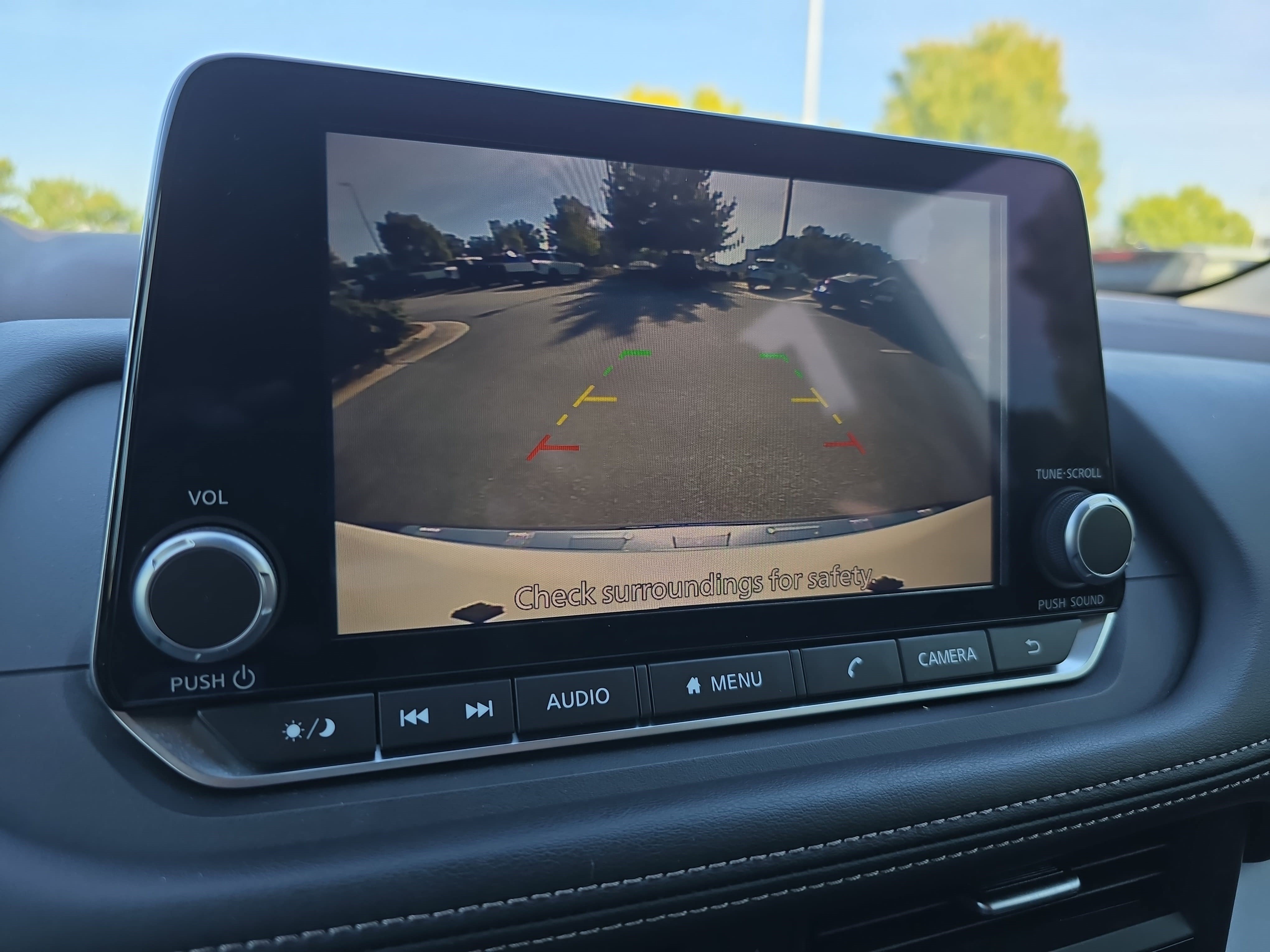 Used 2023 Nissan Rogue SV w/ SV Premium B Package FWD image 22