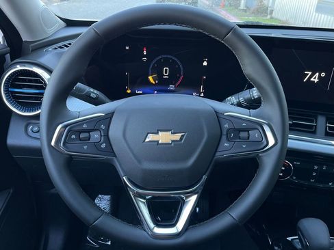 New 2026 Chevrolet Trax LT w/ Driver Confidence Package FWD image 15