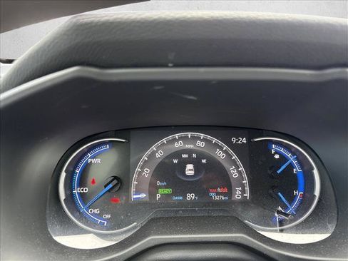 Used 2023 Toyota RAV4 XLE w/ Convenience Package AWD/4WD image 9