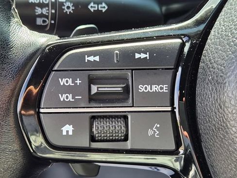 Used 2025 Honda Civic Sport image 26