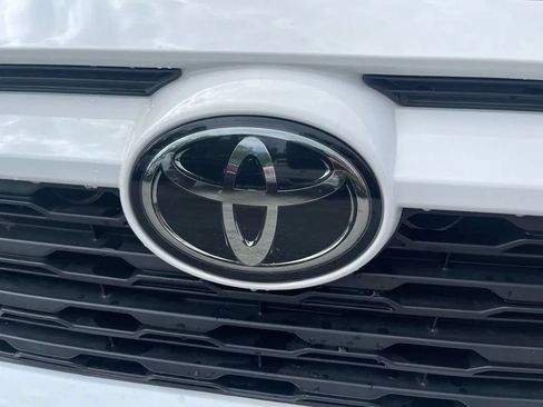 Used 2020 Toyota RAV4 XLE Premium AWD/4WD image 11