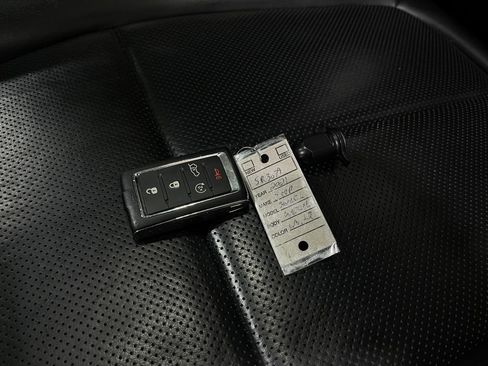 Used 2021 Jeep Grand Cherokee L Overland w/ Advanced Protech Group III image 40