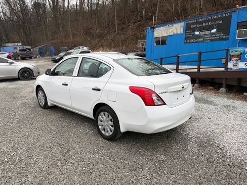 Used 2012 Nissan Versa S w/ Cruise Control Pkg image 9