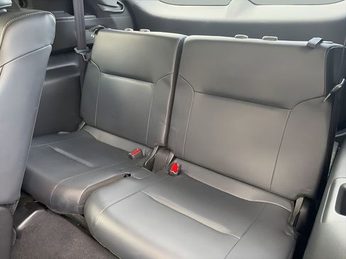 Used 2024 Mitsubishi Outlander SE AWD/4WD image 16