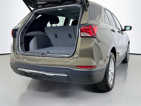 Used 2023 Chevrolet Equinox LT FWD image 25