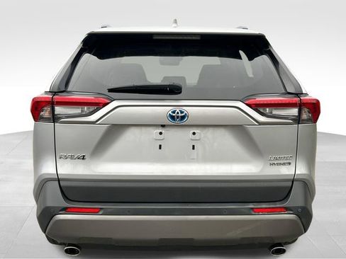 Used 2020 Toyota RAV4 Limited w/ Limited Grade Weather Package AWD/4WD image 4