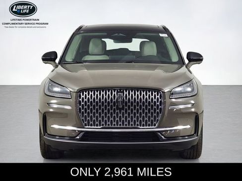 Used 2025 Lincoln Corsair AWD w/ Equipment Group 101A image 8