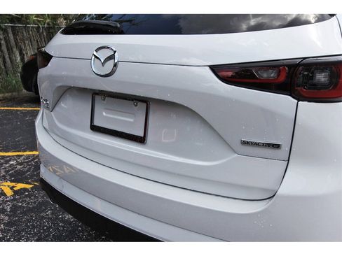 New 2025 MAZDA CX-5 AWD 2.5 S w/ Preferred Package image 6
