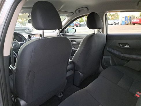 Used 2023 Nissan Sentra S image 10