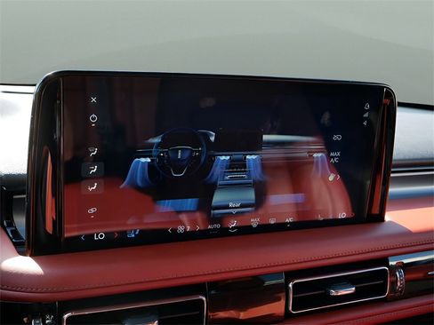 Used 2025 Lincoln Aviator Reserve w/ Illumination Package image 21