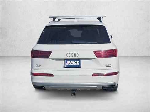 Used 2017 Audi Q7 3.0T Premium Plus image 4