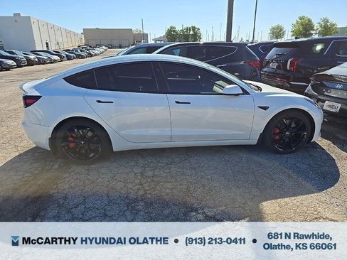 Used 2022 Tesla Model 3 Performance image 5