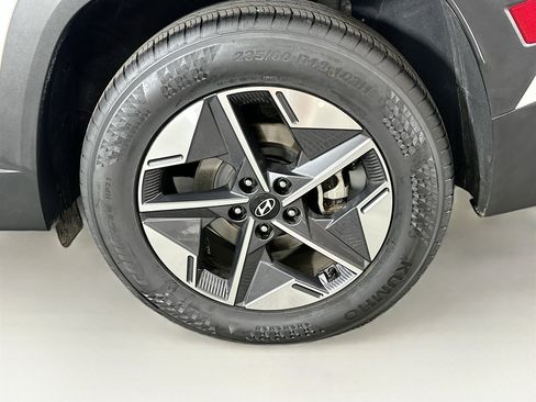 Used 2025 Hyundai Tucson SEL image 11