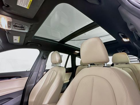 Used 2018 BMW X1 sDrive28i w/ Convenience Package image 25